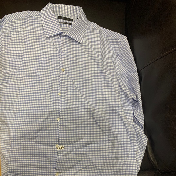 Bloomingdales causal shirt - Picture 2 of 3